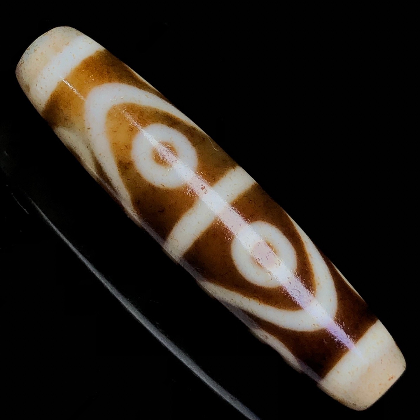 Rare Tibetan Buddhism Agate 8 Eyes Totem Dzi Bead Amulet Necklace Pendant G5191