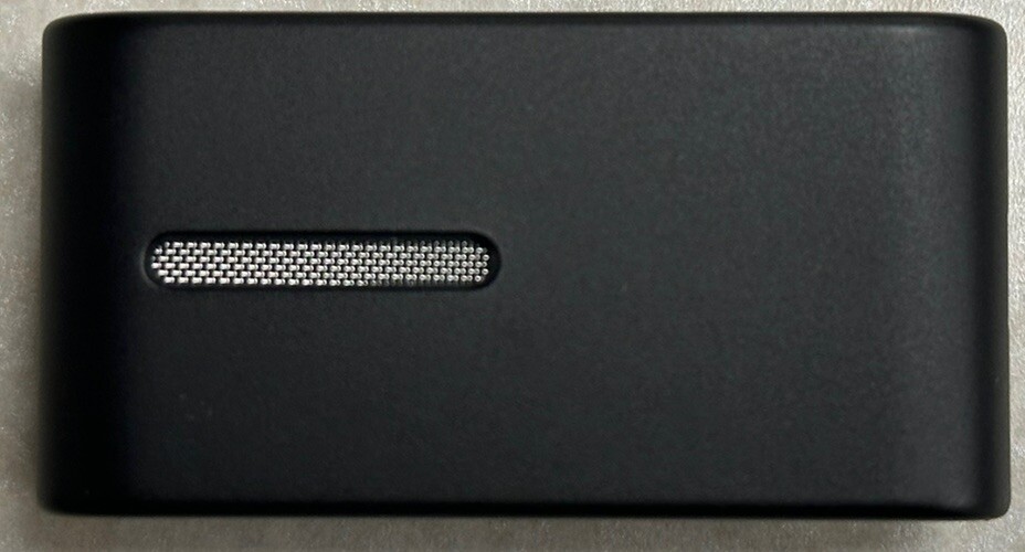 Oticon Connect Clip Bluetooth Streamer & Microphone. Very Lightly Used. Oticon Connect Clip Bluetooth Streamer & Microphone. Very Lightly Used.