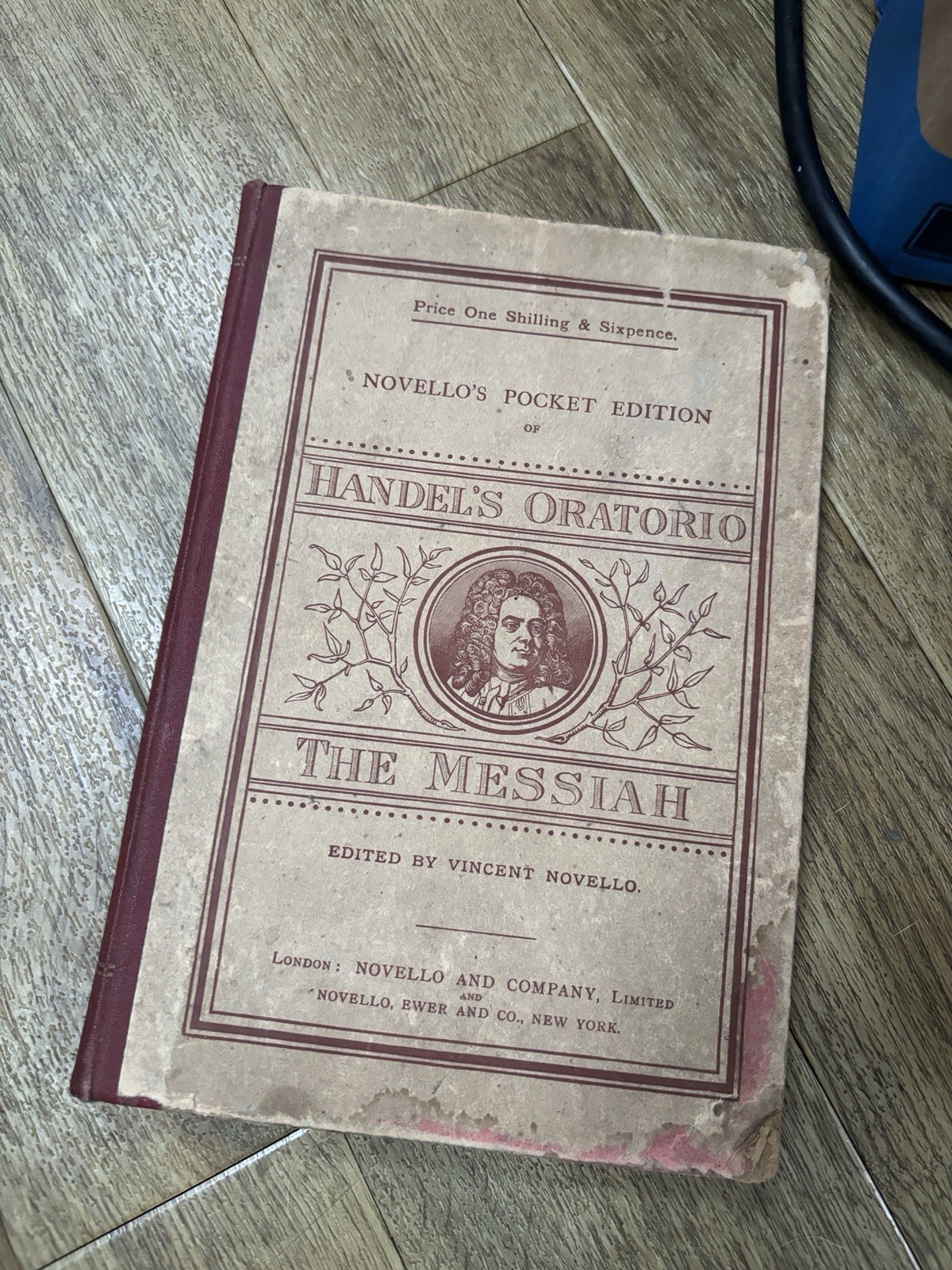 Handel's Oratorio The Messiah Antique Book Vocal Score Hardback Early 1900's