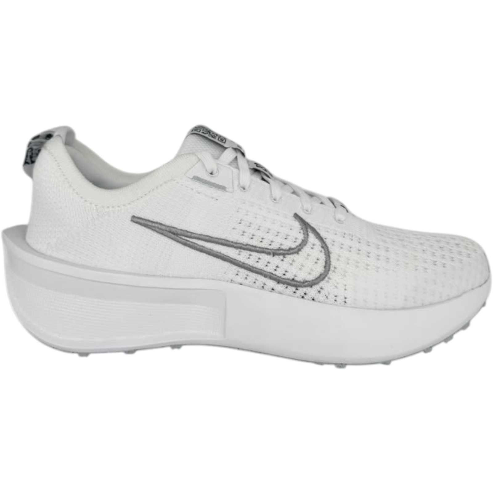 Nike Interact Run Women’s Running Shoes White Women Sizes 6.5 8.5 9 NEW WITH BOX