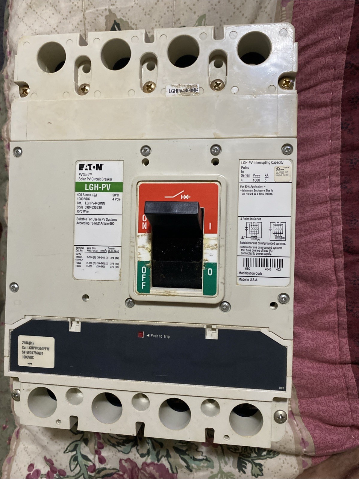 Eaton LGHPV4400NN 400 Amp 1000v DC 4 Pole Breaker Pv Systems Eaton LGHPV4400NN 400 Amp 1000v DC 4 Pole Breaker Pv Systems