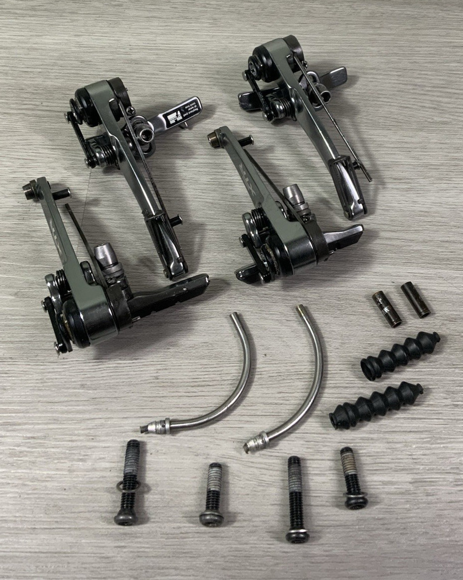 SHIMANO XTR V-BRAKE SET FRONT AND REAR M960 WITH NOODLES AND BOOTS
