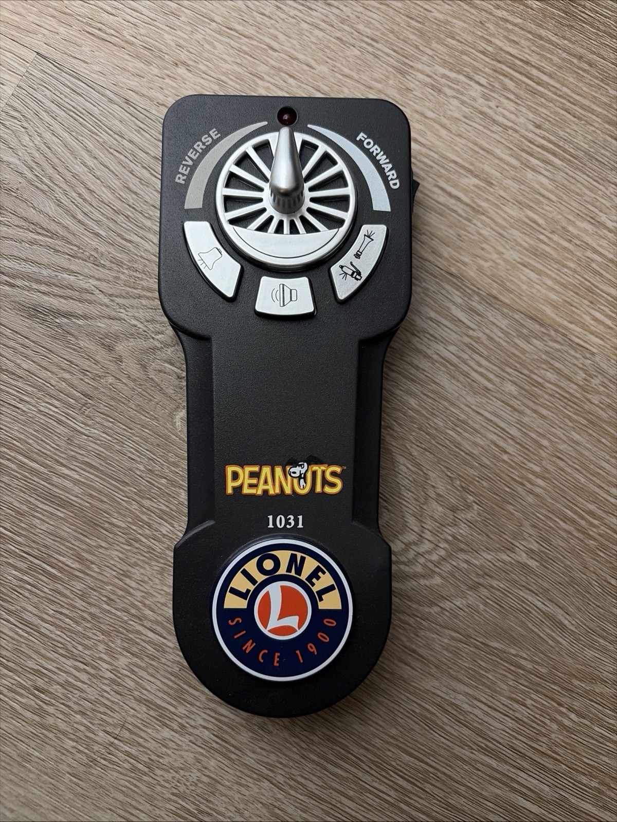 Lionel new LionChief Remote Control Peanuts 1031 (6-30214) (6-18789) BEAND NEW