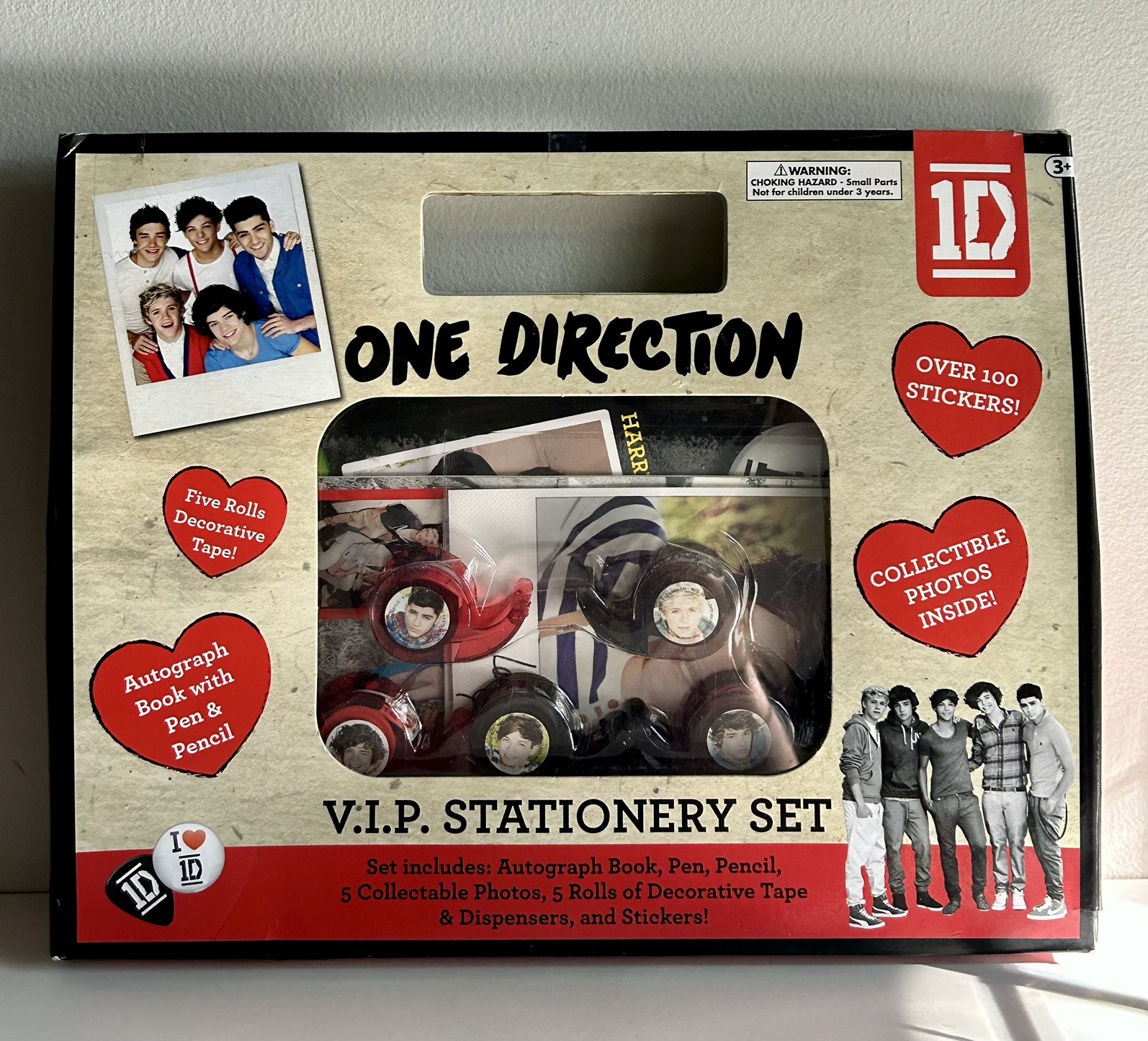 One Direction ➡️ 2013 V.I.P. Stationary Set - New/Imperfect Package One Direction ➡️ 2013 V.I.P. Stationary Set - New/Imperfect Package