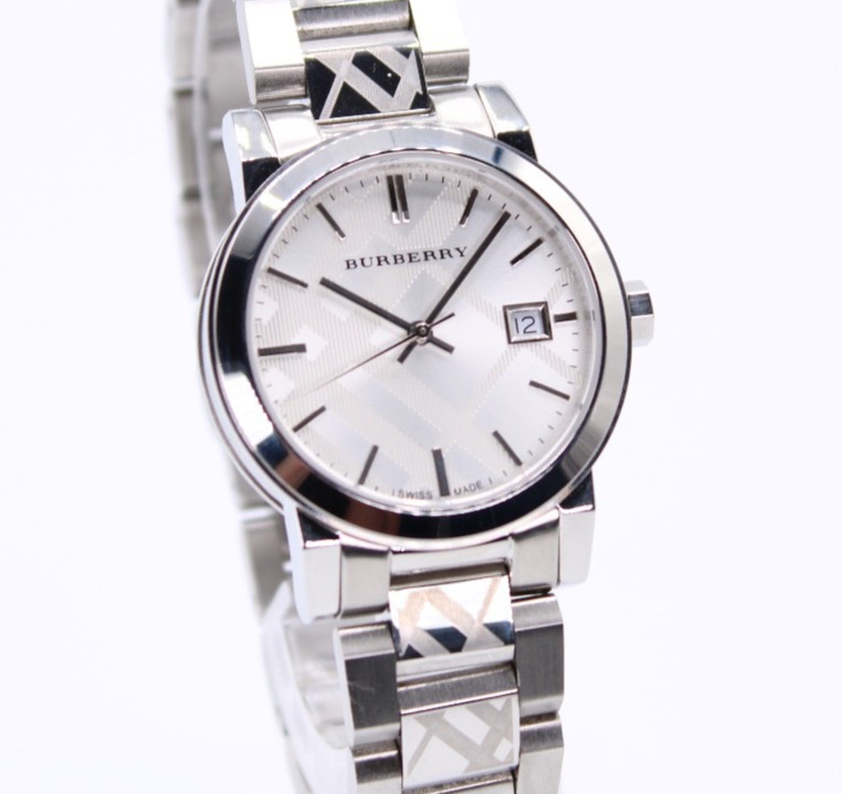 Burberry The City BU9144 34 MM Stainless Steel Silver Dial Women\'s Watch