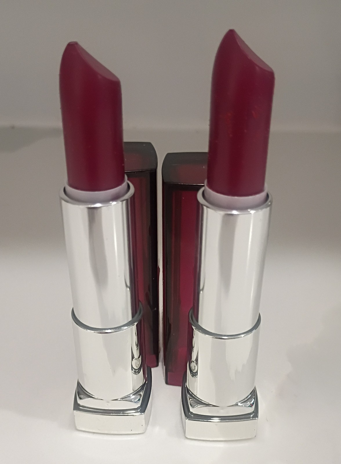2 Maybelline Lipsticks Berry Beautiful 941 Retired Color Sensational New Matte 2 Maybelline Lipsticks Berry Beautiful 941 Retired Color Sensational New Matte