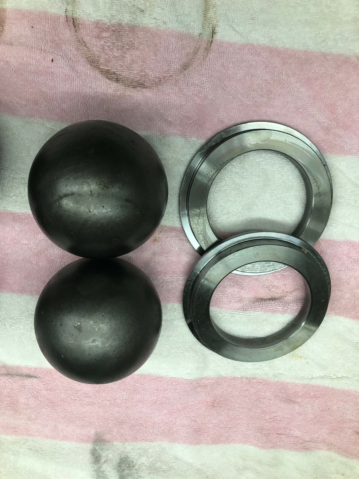 Olin Lower Balls and Seats 