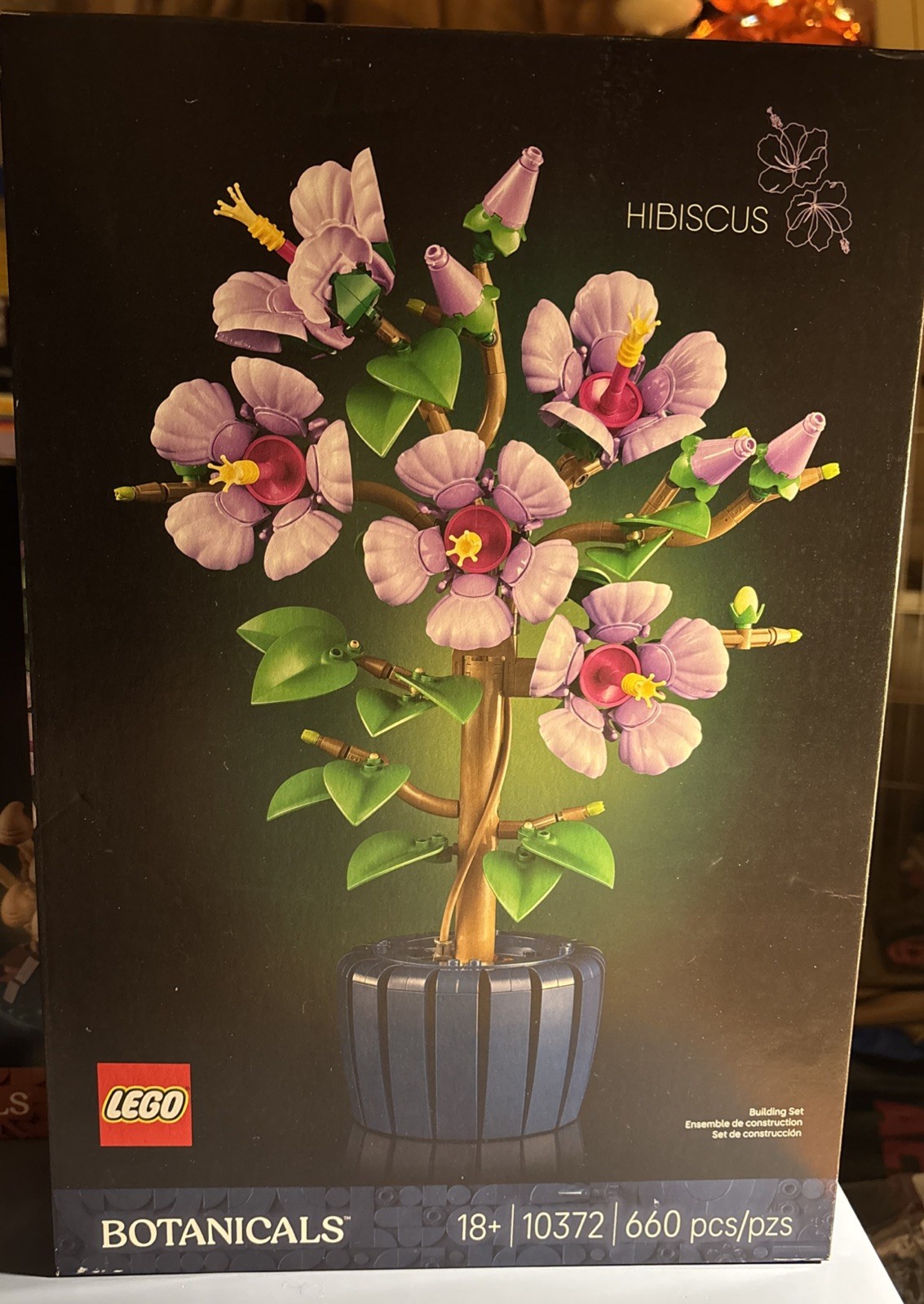 NEW Lego Botanicals Purple Hibiscus Building Set 660 Pieces | 10372 - NEW SEALED