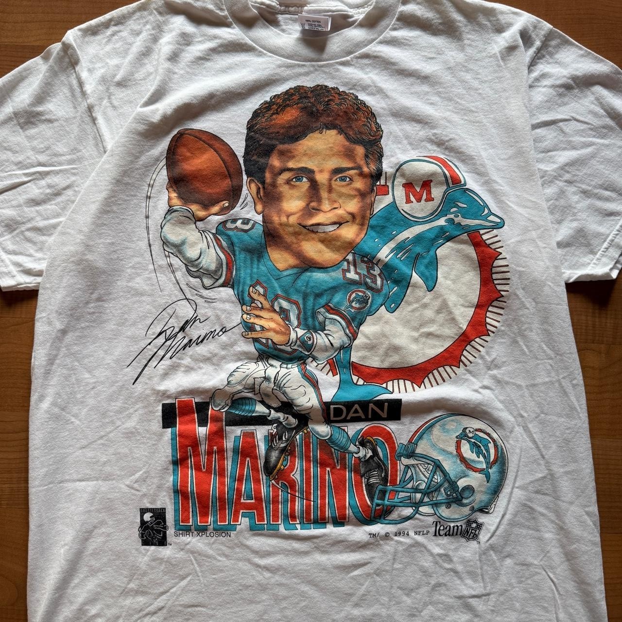 Dan Marino Miami Dolphins NFL Football T-Shirt reprint VK14880