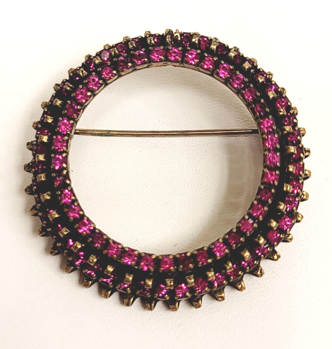 Vintage Brass Fuschia Pink Rhinestone Circle Warner Brooch