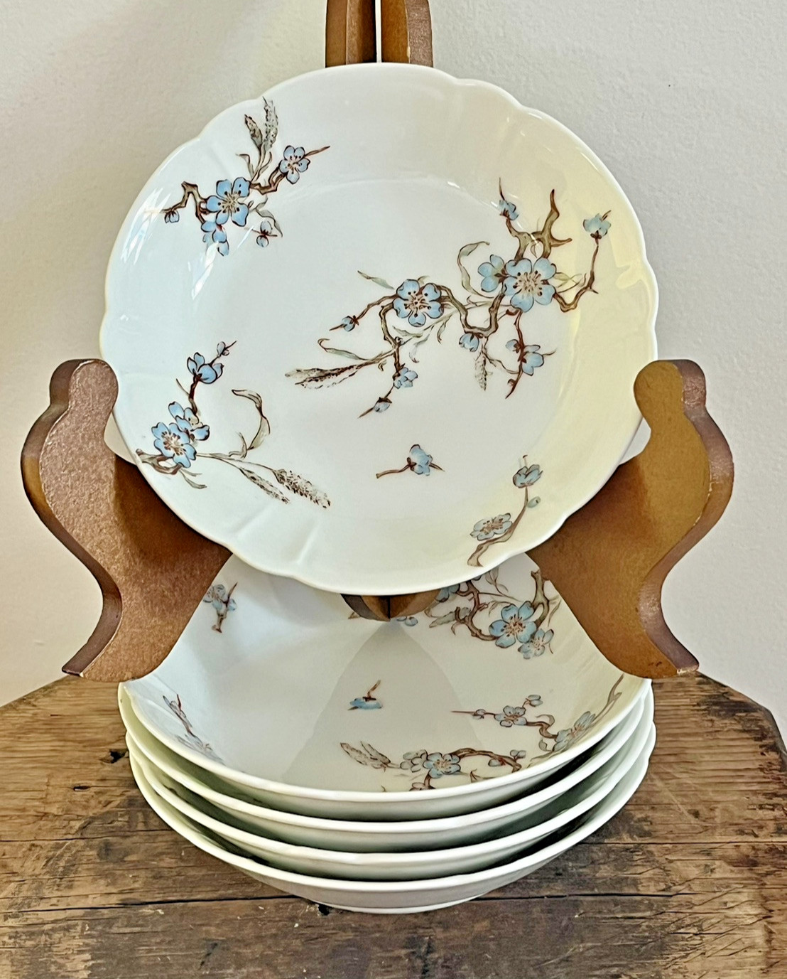 Haviland Schleiger 222-2 Fruit Dessert Sauce Bowl Blue Flowers Set of 5