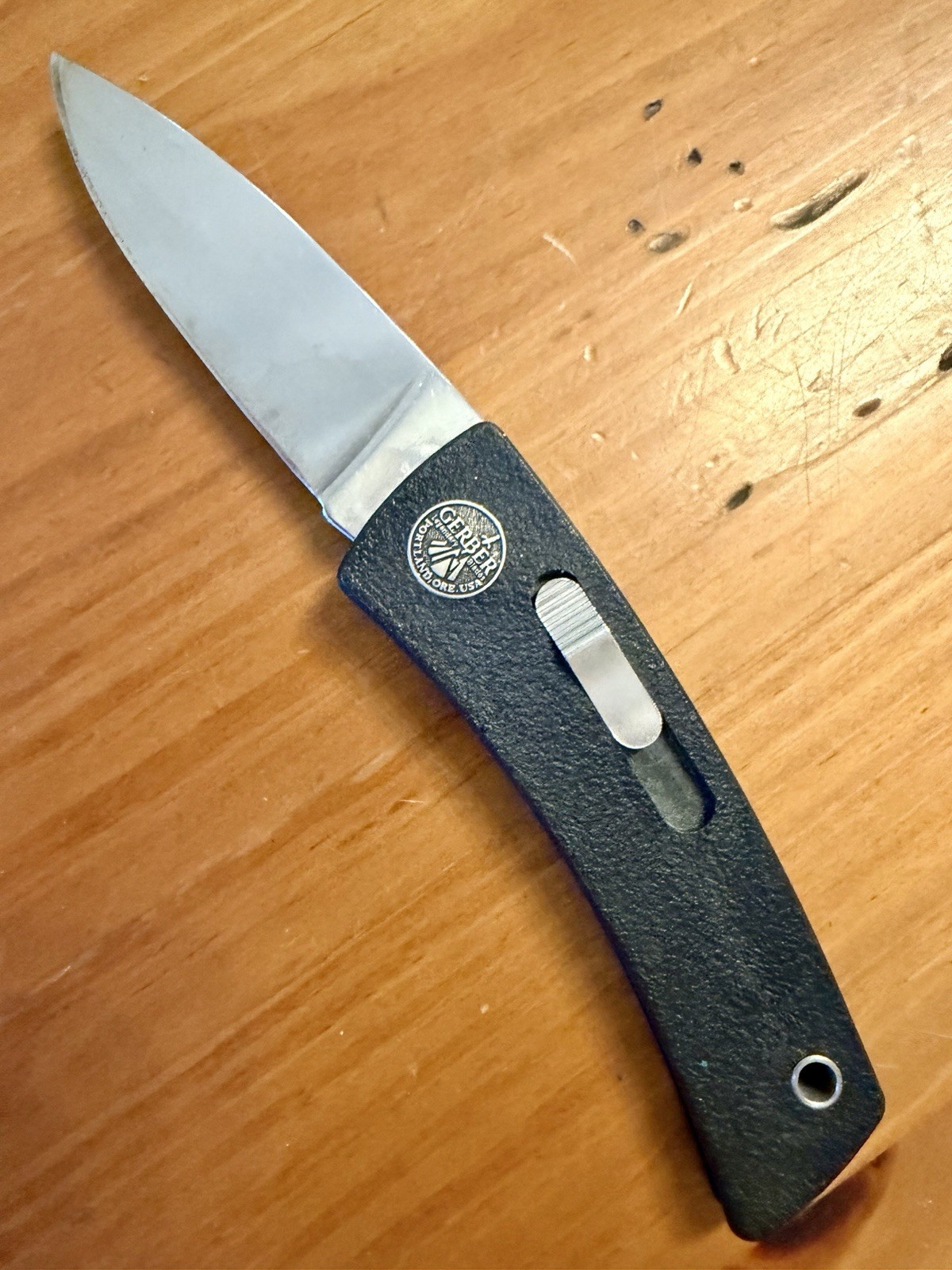 Vintage GERBER Bolt Action  Pocket Knife Hunter Survival Camp DISCONTINUED USA