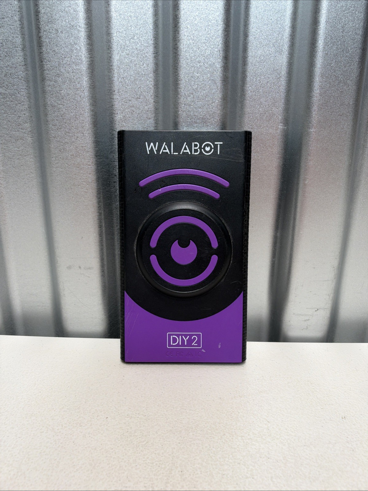 WALABOT DIY 2 Advanced Stud Finder Wall Scanner for Android & iOS WALABOT DIY 2 Advanced Stud Finder Wall Scanner for Android & iOS
