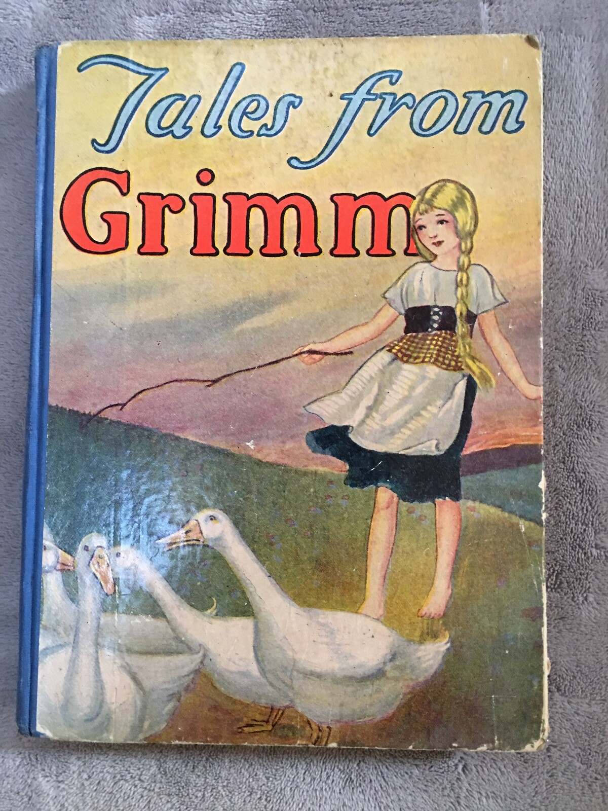 c1930 Antique Tales from Grimm illustrated Hardcover pub. Donahue