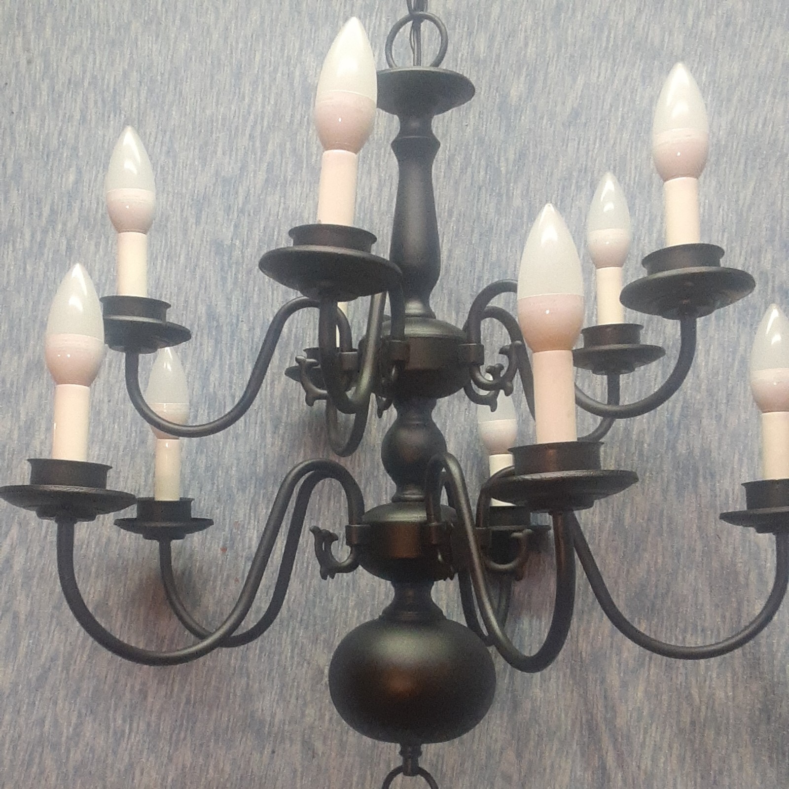 VTG BLACK WILLIAMSBURG STYLE BRASS TEN LED CANDLE LIGHT BULBS 2 TIER CHANDELIER VTG BLACK WILLIAMSBURG STYLE BRASS TEN LED CANDLE LIGHT BULBS 2 TIER CHANDELIER