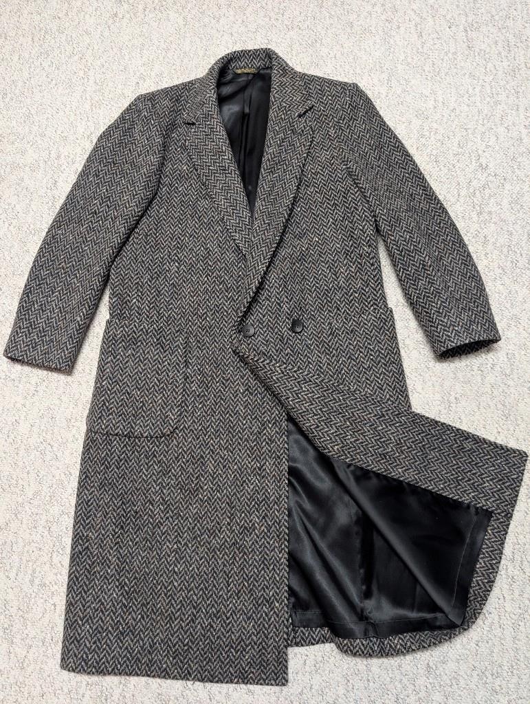 vintage USA made DONEGAL TWEED overcoat 40 herringbone FLECK gray polo-coat