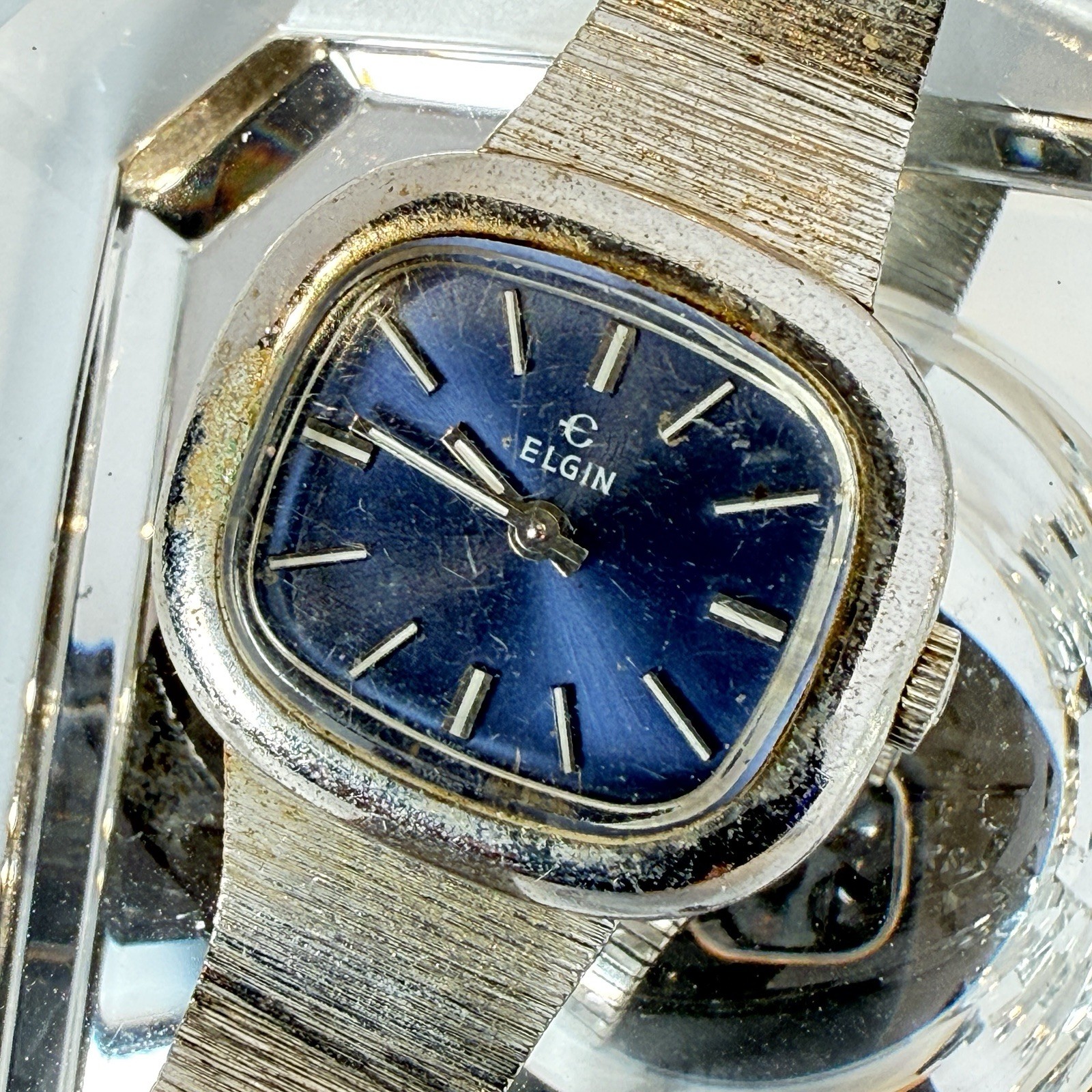 VINTAGE ELGIN LADIES MECHANICAL SILVER BLUE DIAL MCM SQUARE MINIMALIST WATCH