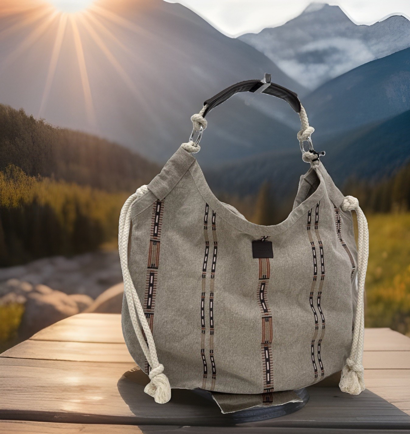 AUTH NWT $650 Isabel Marant Byron Embroidered Cotton Canvas Large Tote-Ecru AUTH NWT $650 Isabel Marant Byron Embroidered Cotton Canvas Large Tote-Ecru