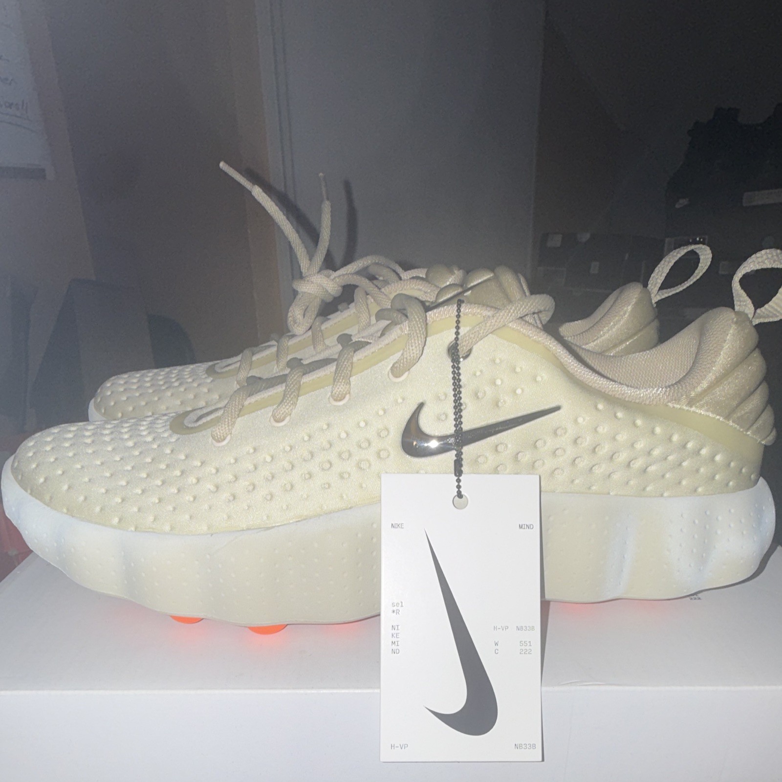 Nike mind 002 Light Khaki size 11 ￼