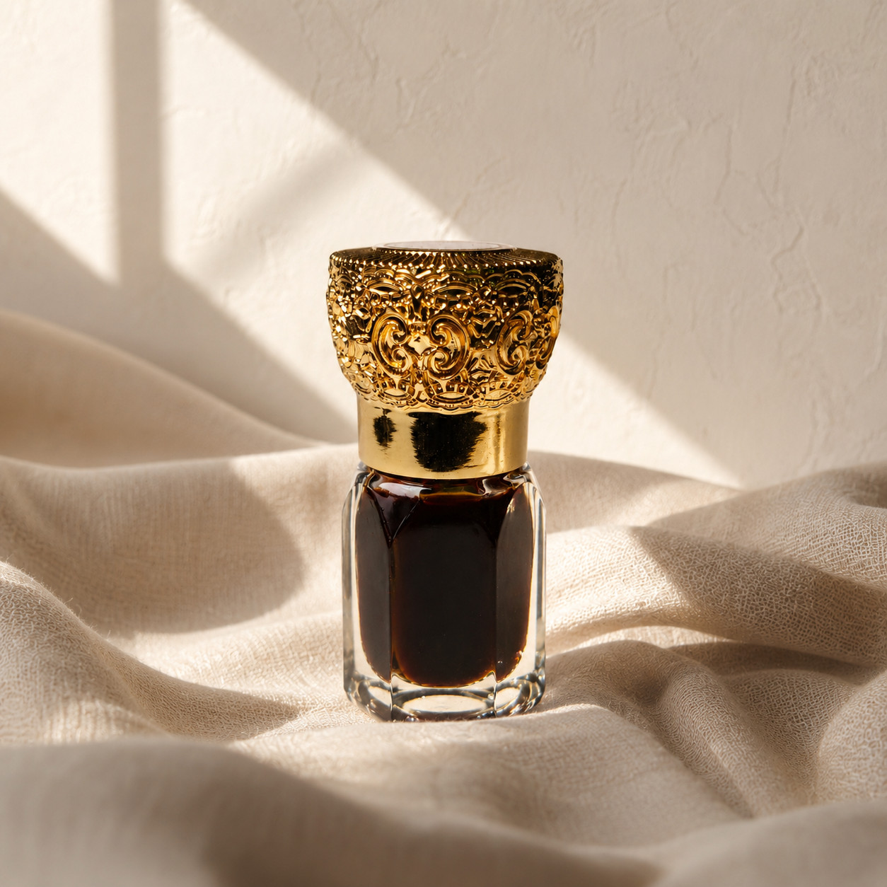 Pure Dark Hindi Oud Oil - Top Grade AAA+ Indian Agarwood Oil