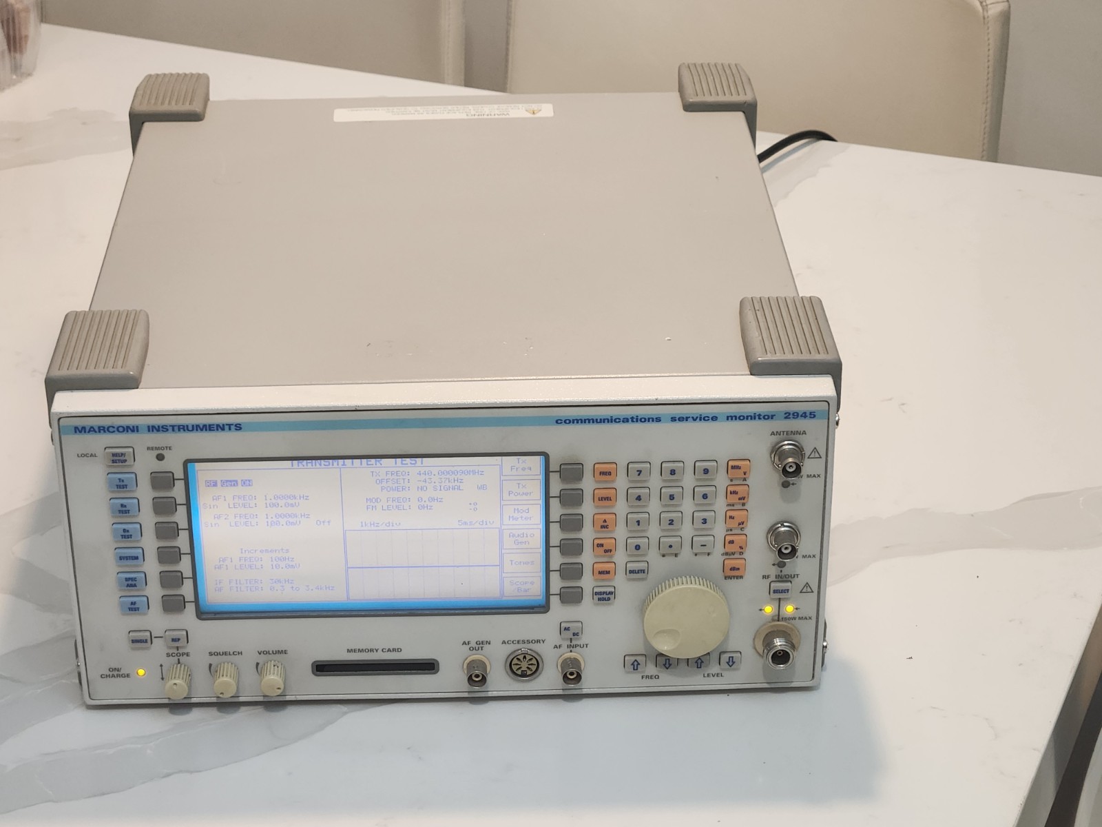 IFR / Aeroflex / Marconi 2945 Communication Service Monitor IFR / Aeroflex / Marconi 2945 Communication Service Monitor