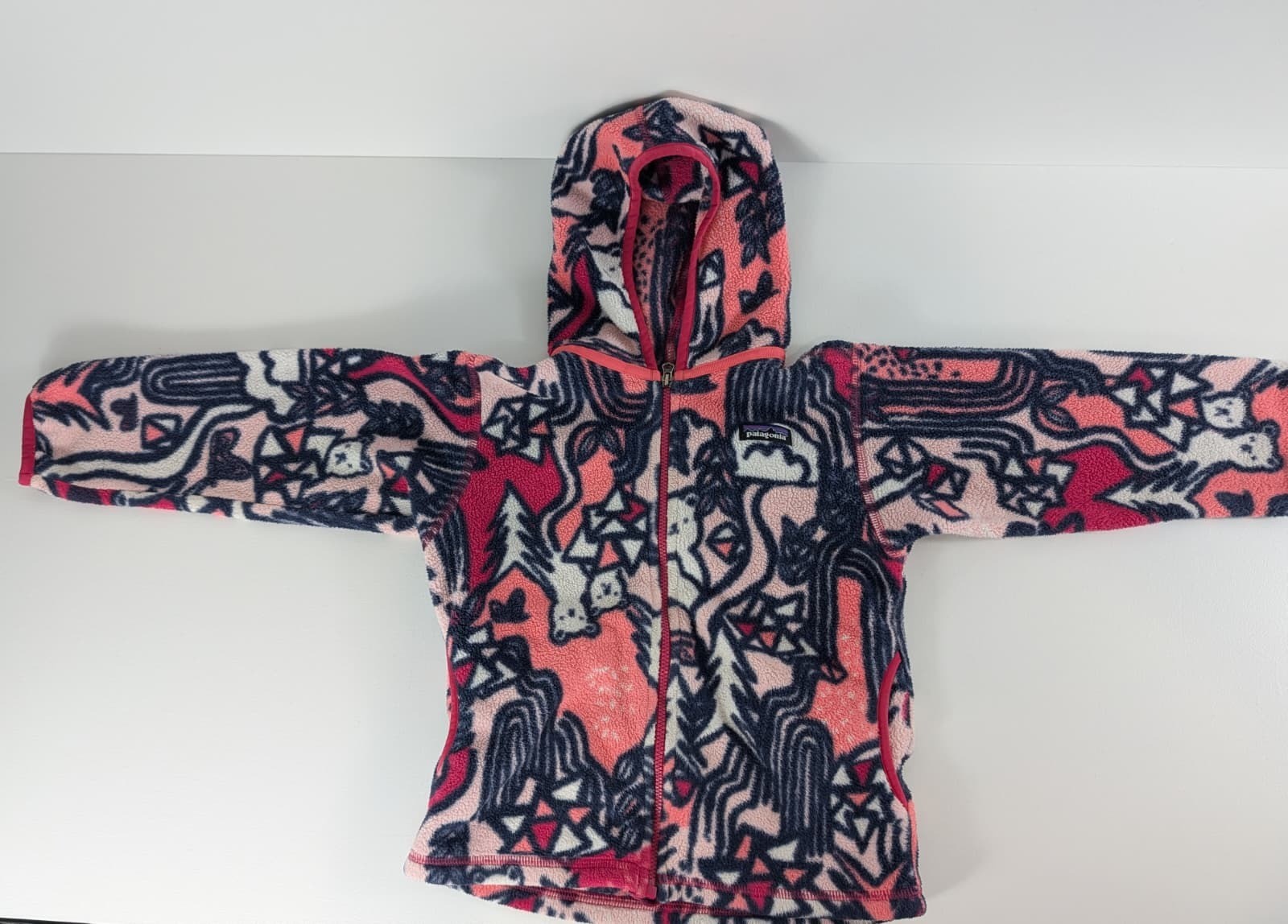 Patagonia Synchilla Girls Hooded Fleece Jacket 4T Pink/Navy Animal Print 