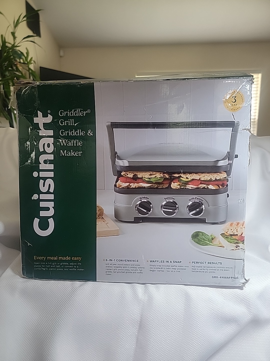 Cuisinart Griddler Grill/Griddle & Waffle Maker New Stainless Steel 6-in-1 Cuisinart Griddler Grill/Griddle & Waffle Maker New Stainless Steel 6-in-1