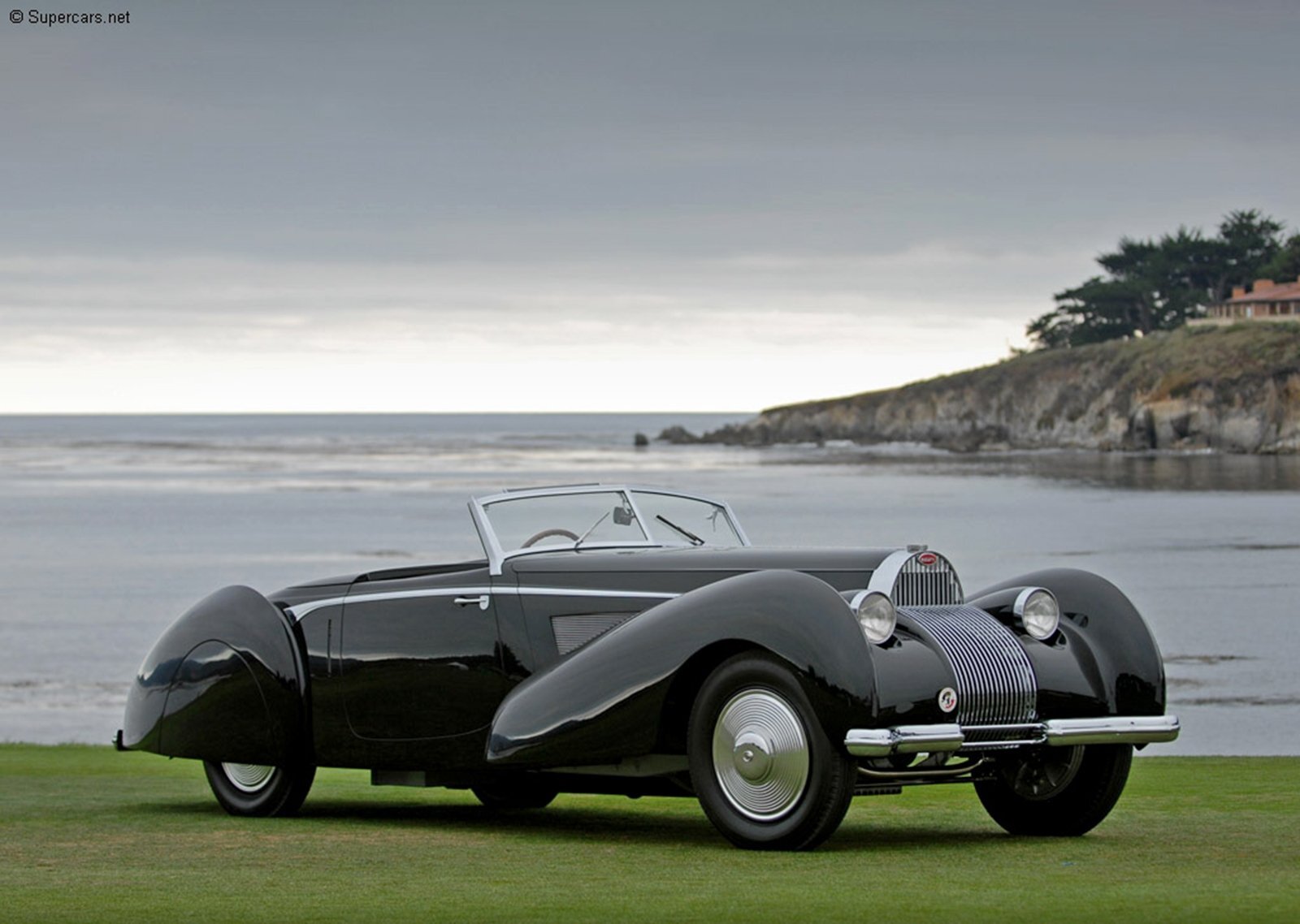 Cars 1939 bugatti type57cvollruhrbeckcabriolet2 Desk Mat Stitched