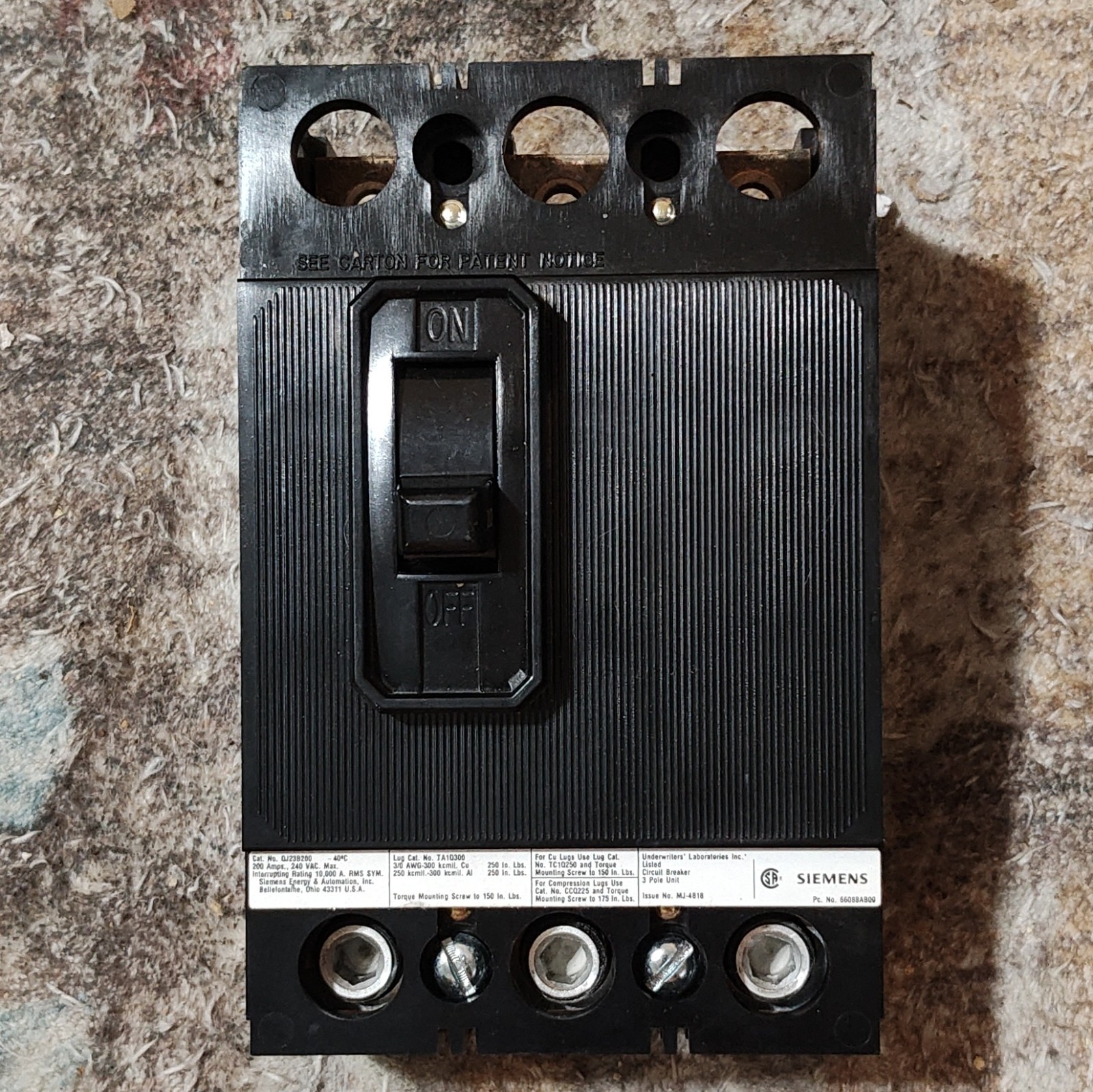 Siemens QJ23B200 200A 3-Pole 240V AC Circuit Breaker, Thermal Overload Siemens QJ23B200 200A 3-Pole 240V AC Circuit Breaker, Thermal Overload