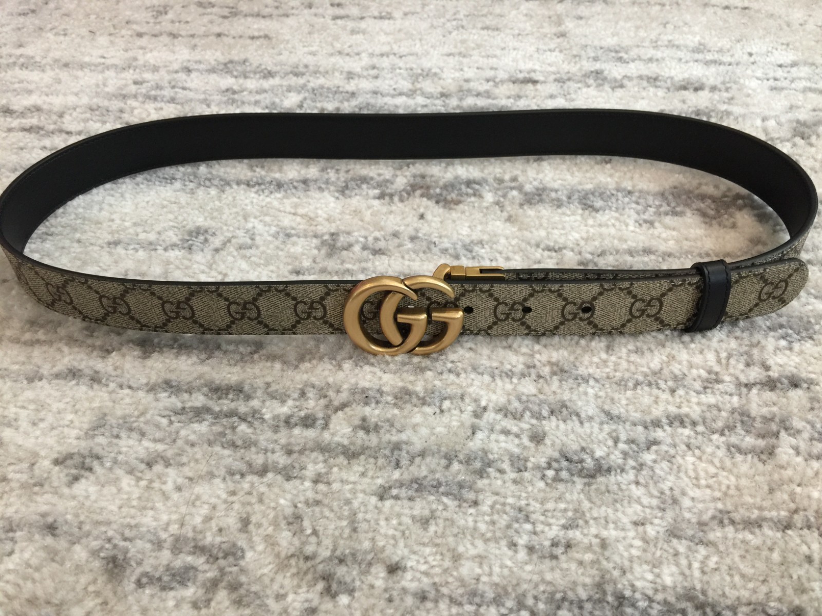 Gucci GG Supreme Reversible Belt Size 90cm Fits 30-32 Waist