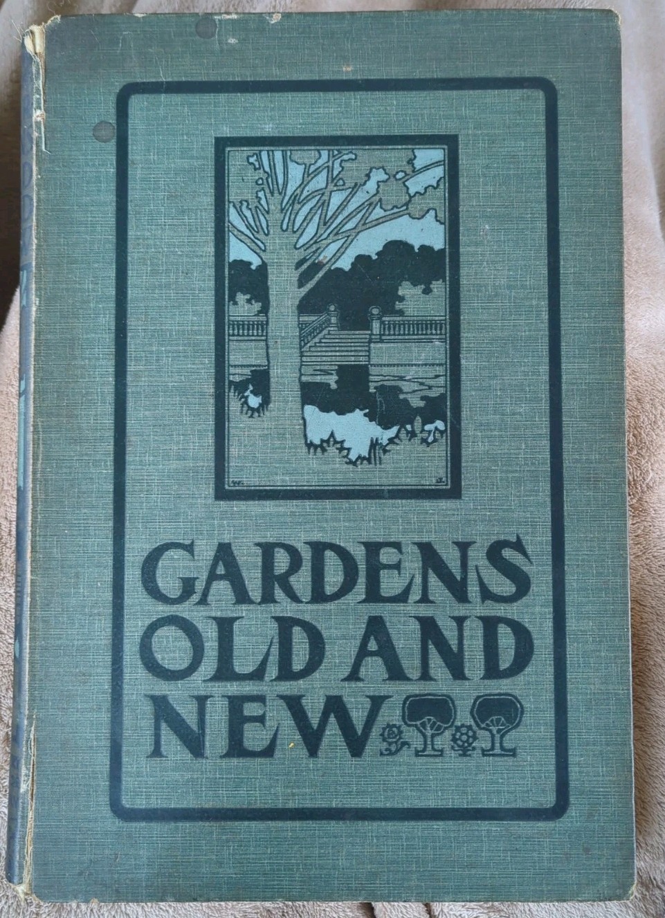Gardens Old and New: The Country House & Its Environment - Vol. 1, Circa 1900