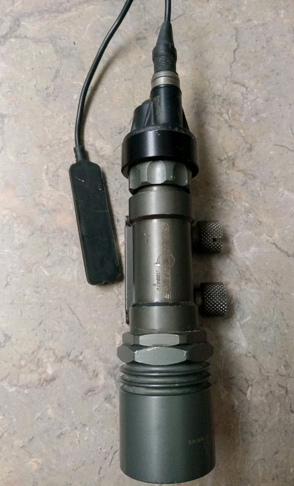 SureFire Millennium Universal WeaponLight M951 With Rail Mount & Pressure Pad SureFire Millennium Universal WeaponLight M951 With Rail Mount & Pressure Pad