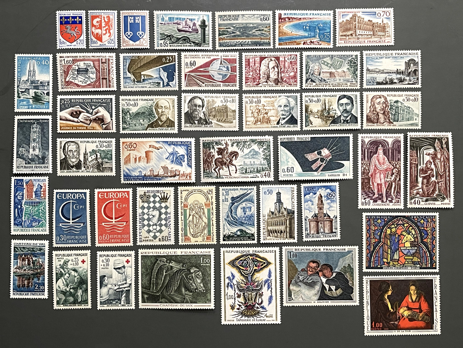 France 1966 Complete Year Set MNH** – Stamp Collection – Mint Never Hinged