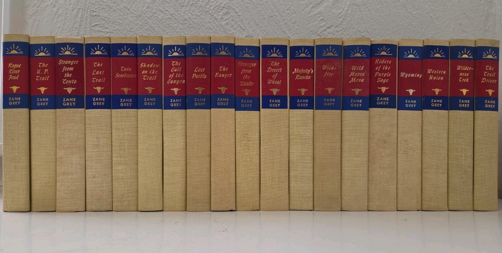 VNTG ZANE GREY LOT OF 19 VOLUMES - WESTERN NOVELS HC WALTER J BLACK EDITIONS, H5 VNTG ZANE GREY LOT OF 19 VOLUMES - WESTERN NOVELS HC WALTER J BLACK EDITIONS, H5