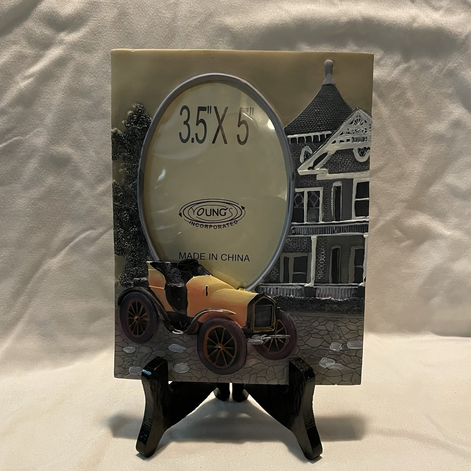 Antique Car 3D Picture Frame Fits 3.5” X 5” Photo