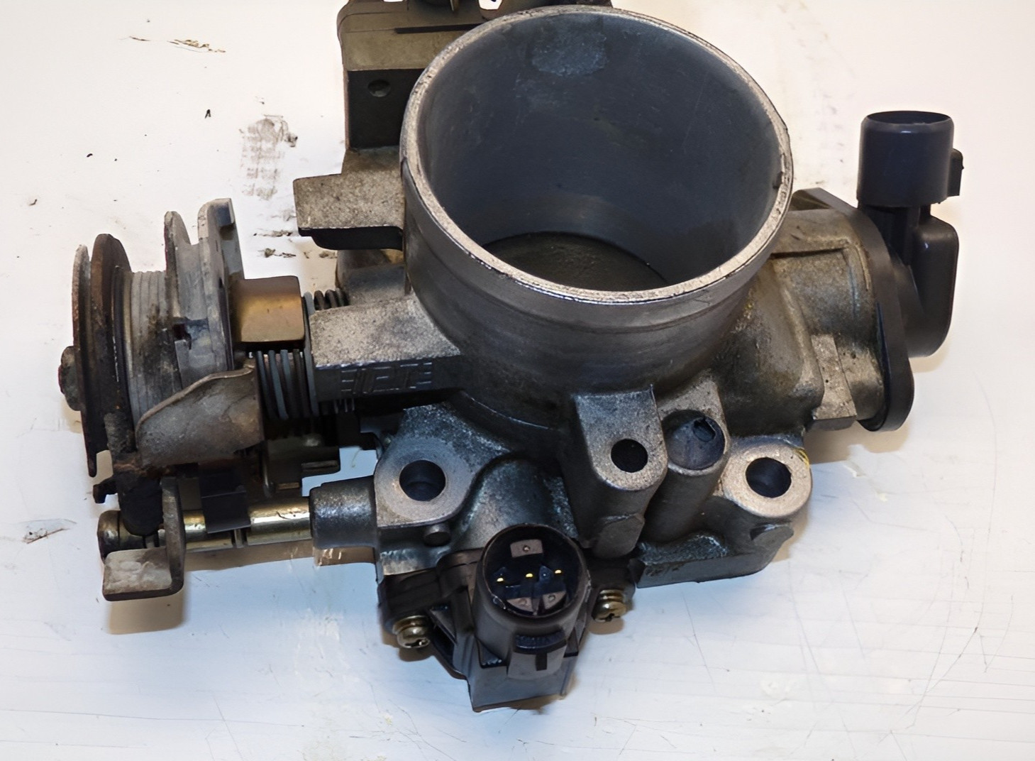 1998-2002 HONDA ACCORD Throttle Body Assembly OEM