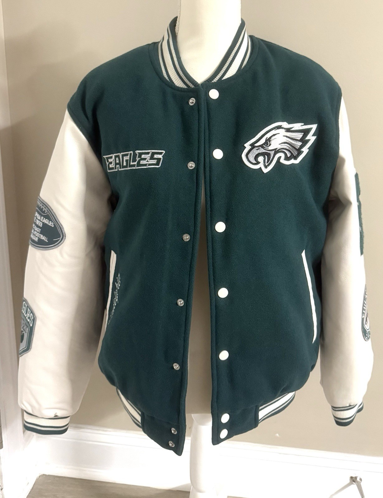 NWT Philadelphia Eagles NFL Varsity Letterman Jacket Green White Adult S