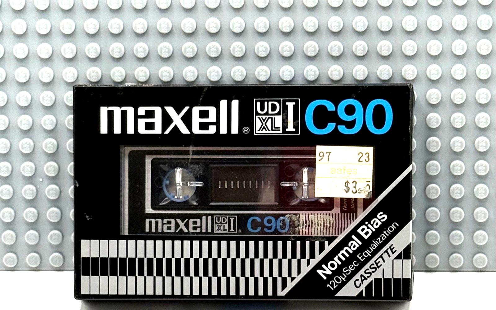 MAXELL UDXL I   90  1980 USA   TYPE I  BLANK CASSETTE TAPE (1) (SEALED)