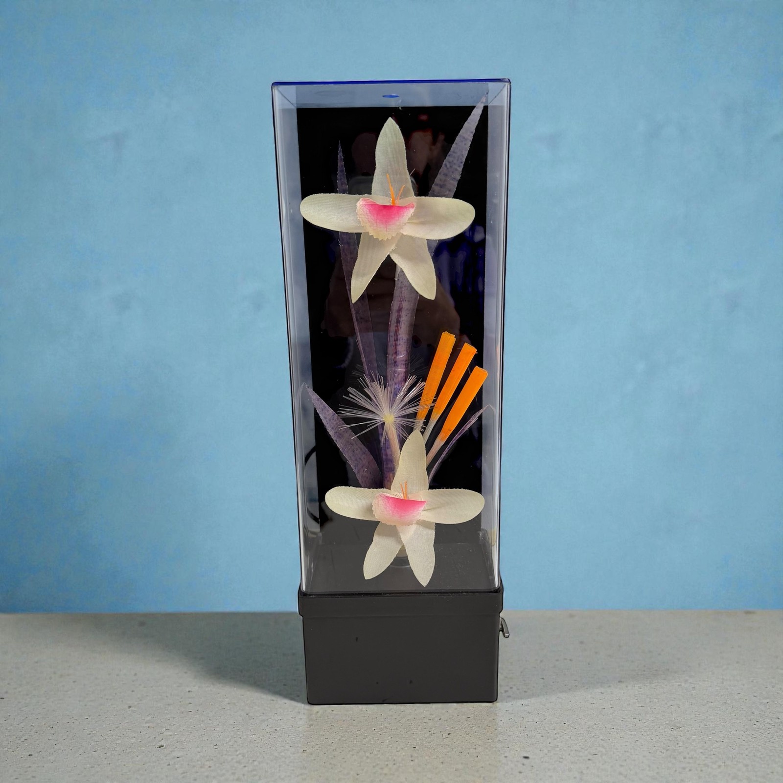 VTG 1984 Retro Fiber Optic Flower Accent Lamp Color Changing Black Base Plug In