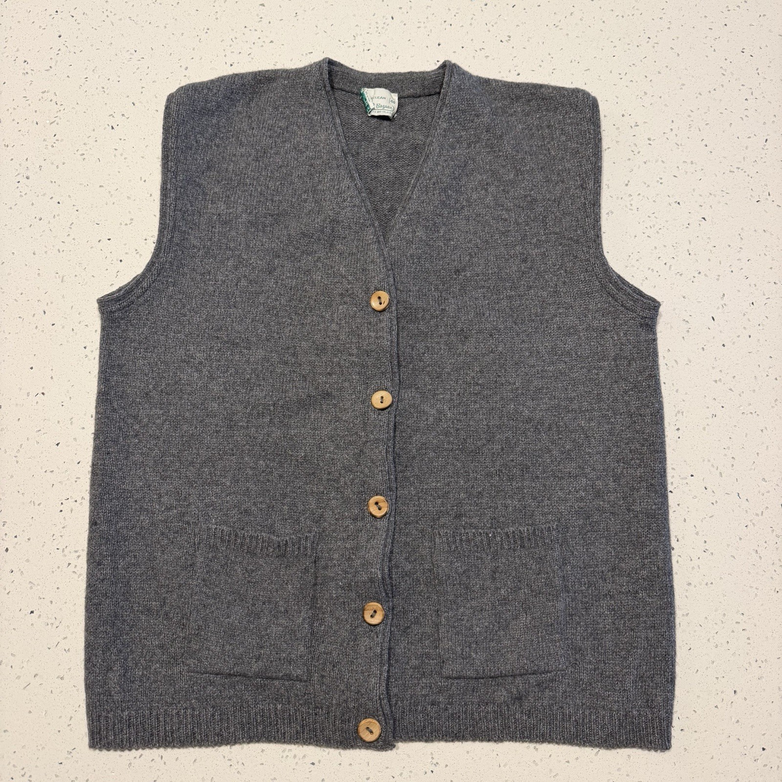 Sears JR Bazaar Wool Vest 40 M/L Sweater Wood Button Fisherman Pockets Vintage