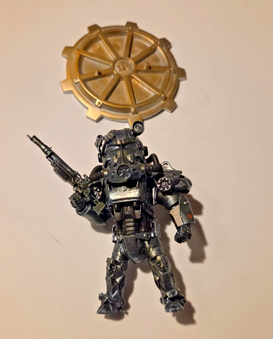 Fallout Brotherhood of Steel Power Armor Figure Bathesda Loot Crate 5\