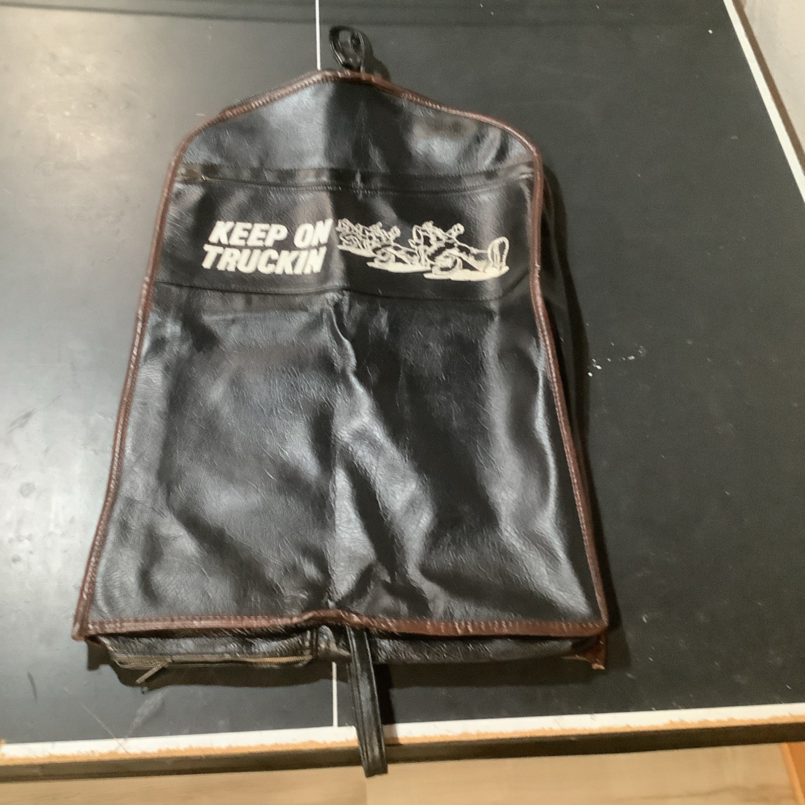 RARE  Vintage Keep On Truckin’ Garment Bag Faux Leather