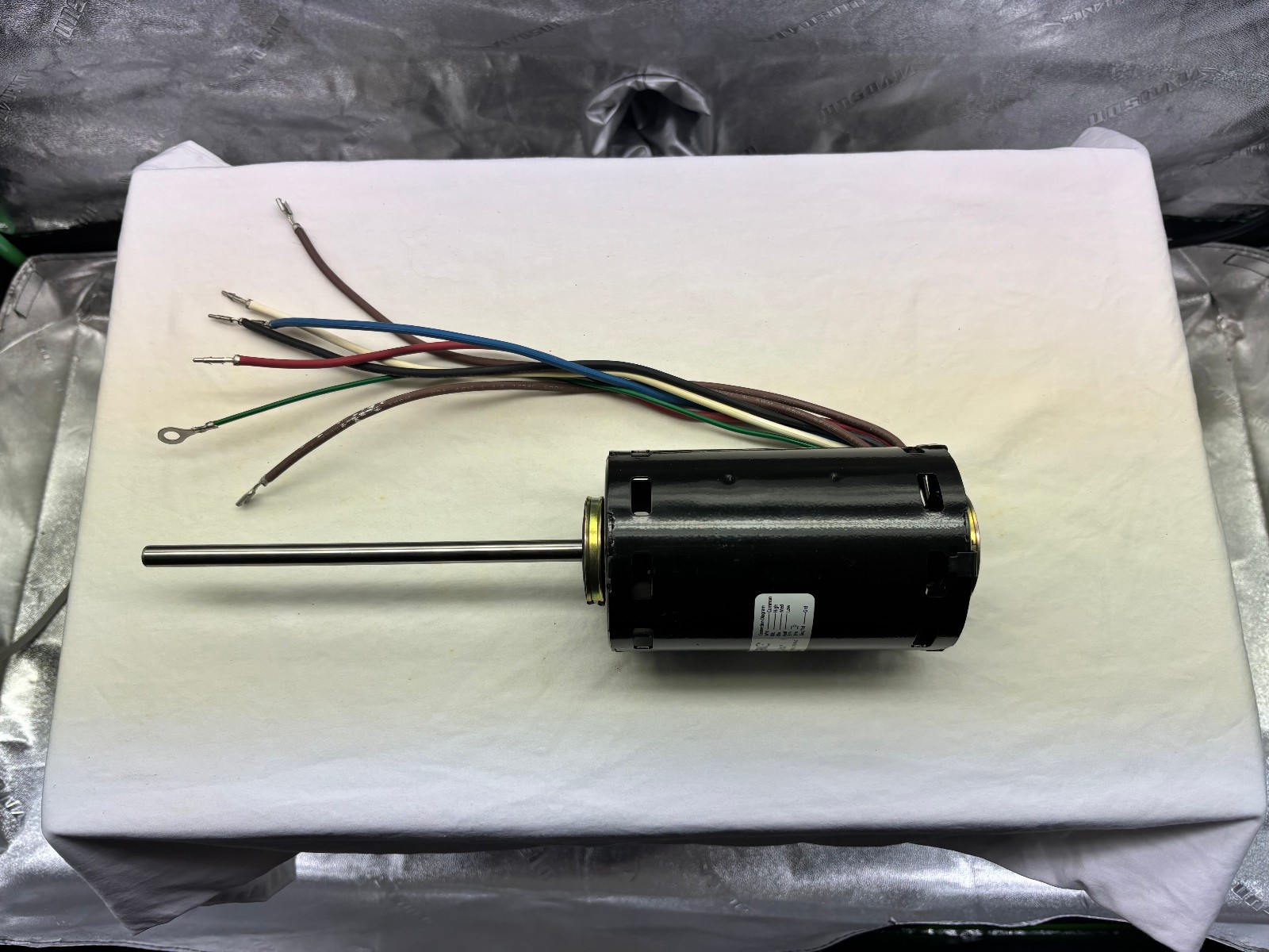 Daikin McQuay Fan Motor 106433802 1/15HP 208-230V Fasco 7190-2711 New Old Stock