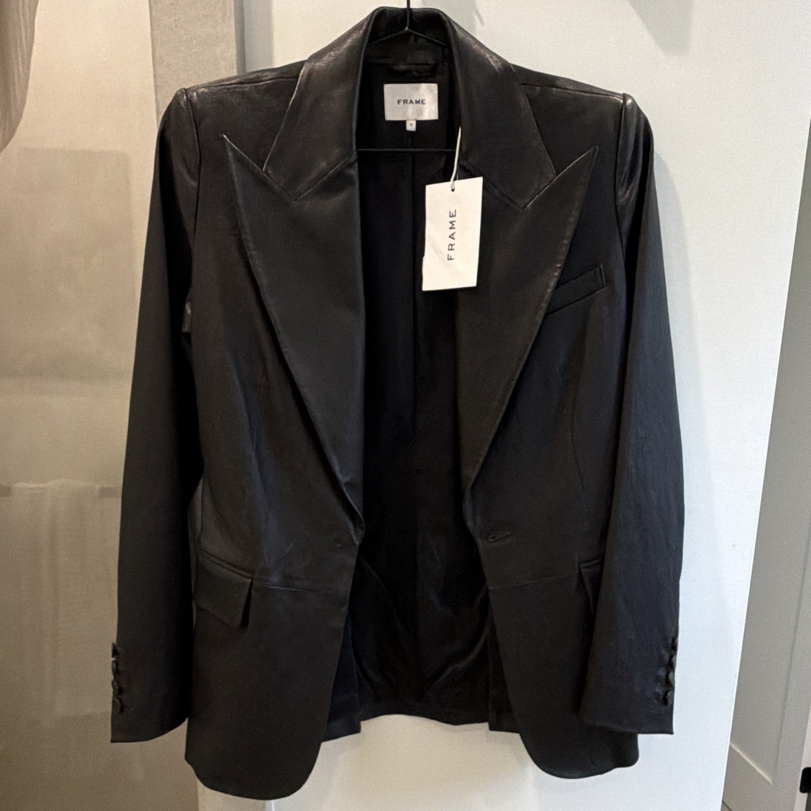 FRAME Leather Blazer Women\'s Jacket size 0 prominent peak lapels FRAME Leather Blazer Women\'s Jacket size 0 prominent peak lapels