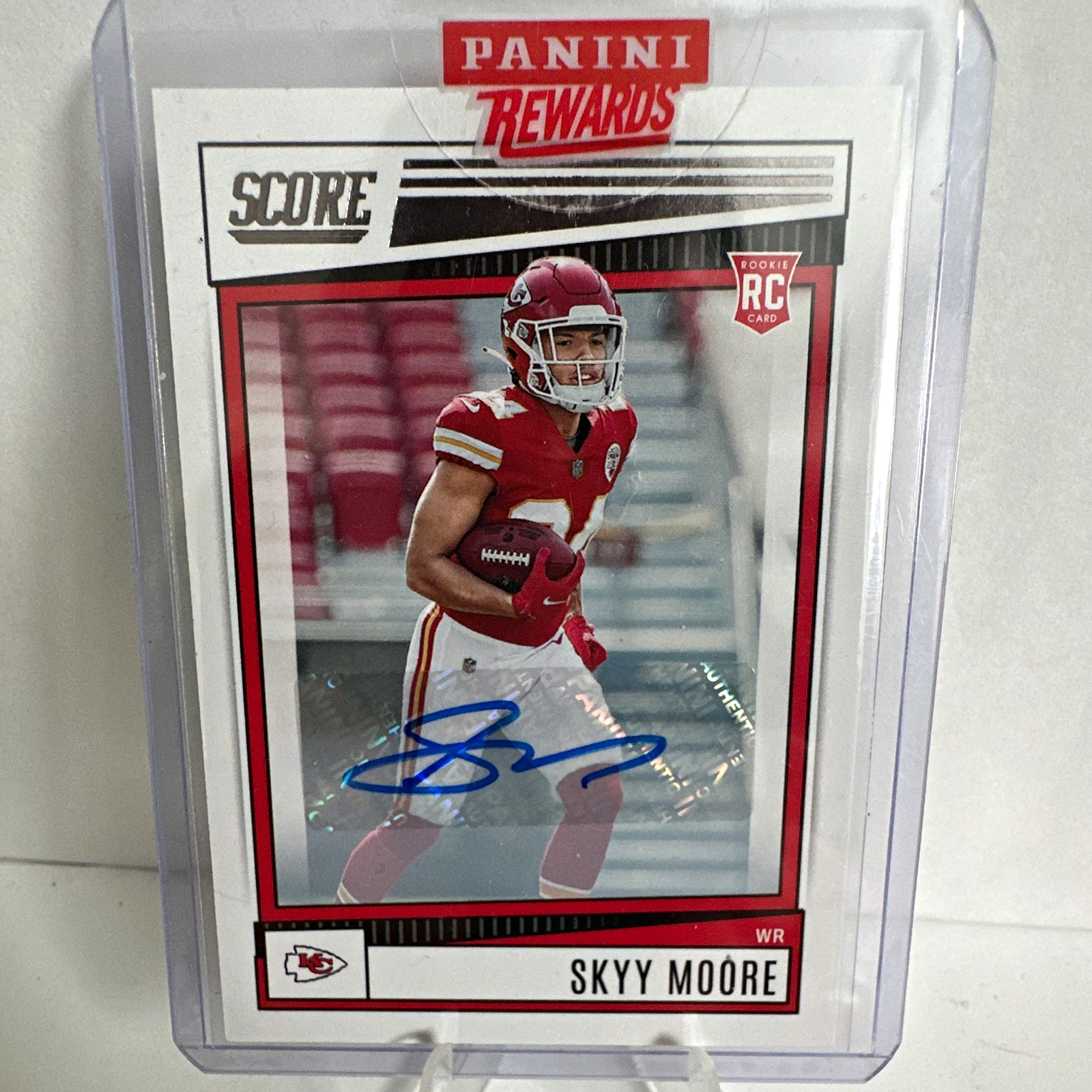 Panini 2022 Score Rookies Skyy Moore Kansas City Chiefs RC Auto #391 Signatures Panini 2022 Score Rookies Skyy Moore Kansas City Chiefs RC Auto #391 Signatures