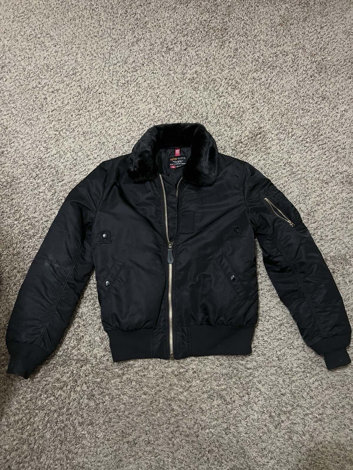Alpha Industries Slim Fit large bomber