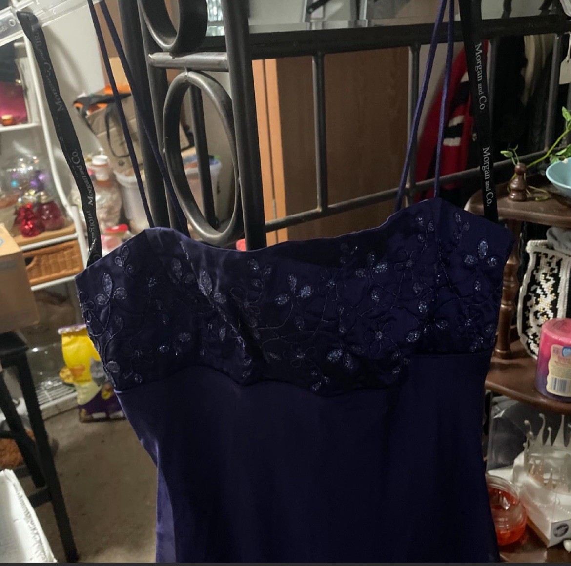 Vintage Purple Maxi Dress with Sequin Embellishments On The Bodice. Size 7 Vintage Purple Maxi Dress with Sequin Embellishments On The Bodice. Size 7