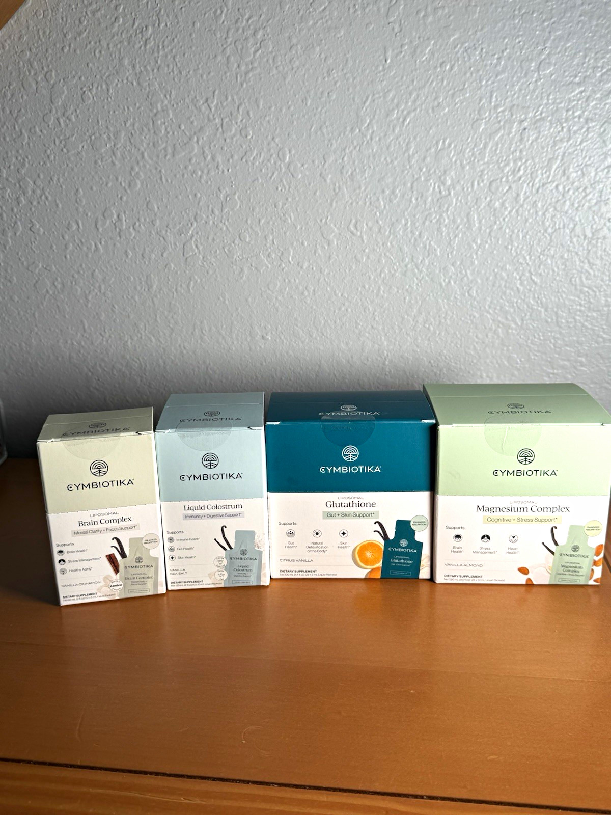 Cymbiotika Liposomal Liquid Supplement Lot Brain/Colostrum/Glutathione/Mg 4