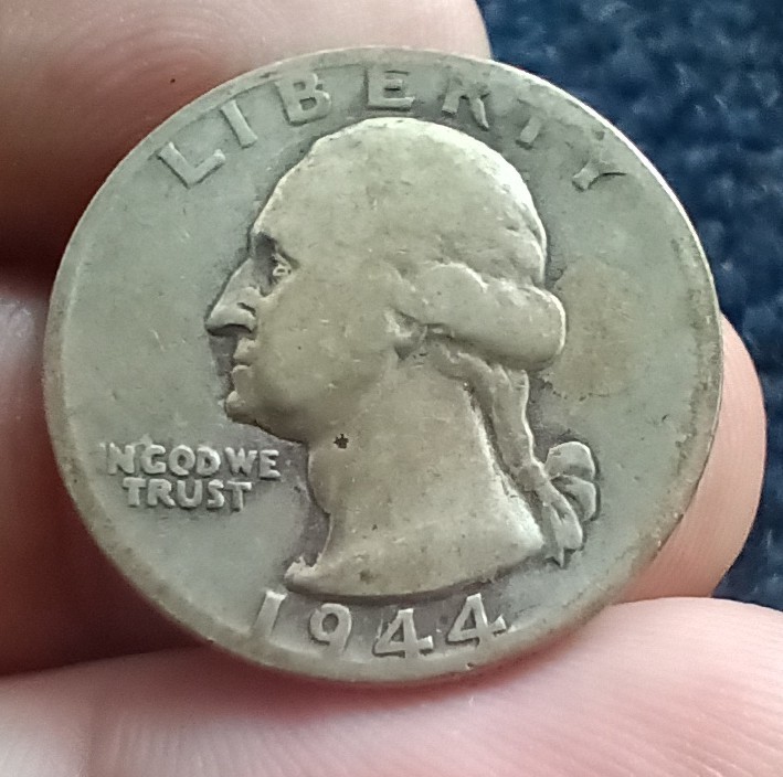 1944-D Washington Quarter Coin #J10 1944-D Washington Quarter Coin #J10