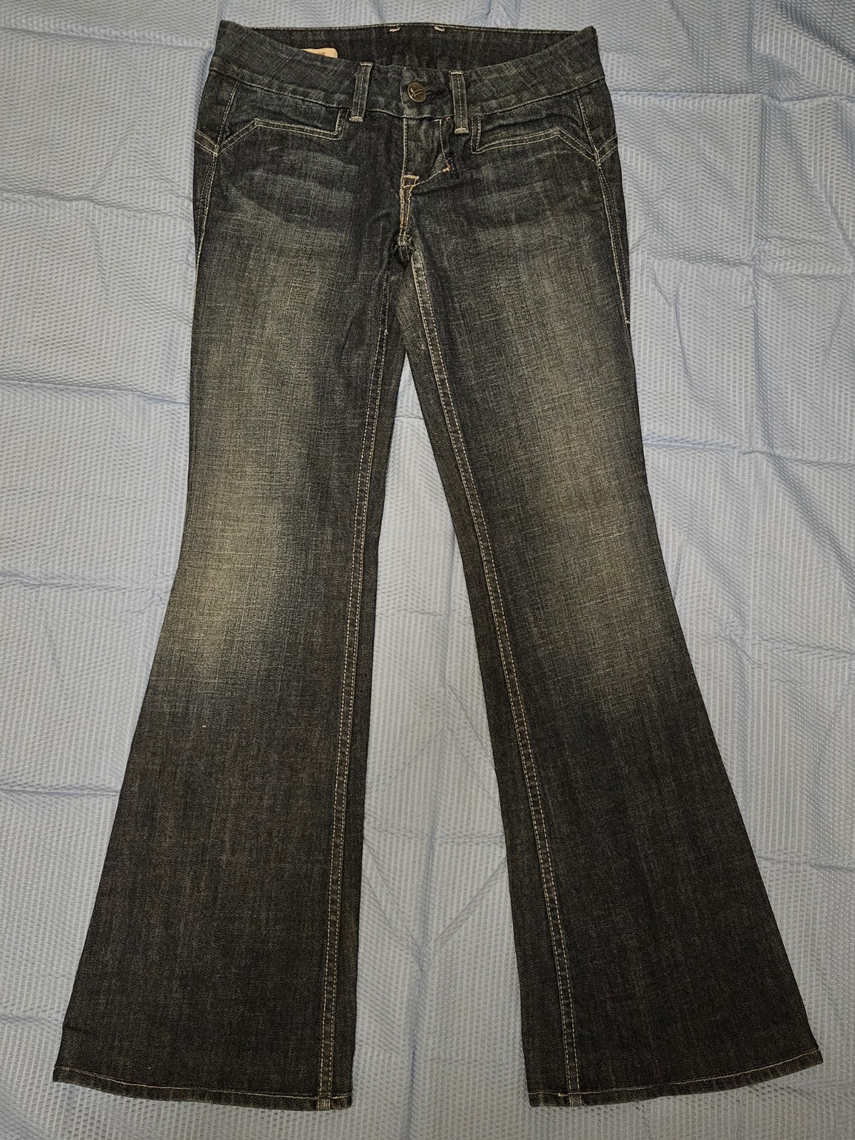 Vtg William Rast Belle Flare Jeans Size 24x31 Low Rise Dark Wash Y2K